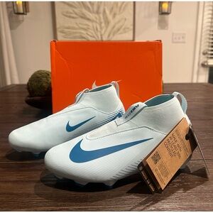 Nike Air Zoom Superfly  Cleats NWT